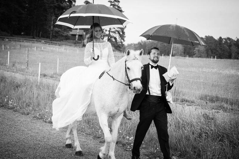 Rainy-wedding-day